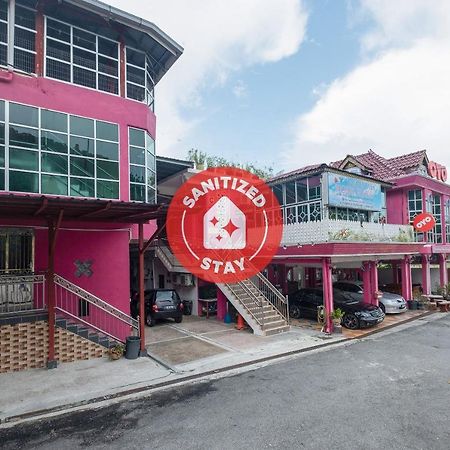 Oyo 89984 Noris Wang Homestay لومو المظهر الخارجي الصورة