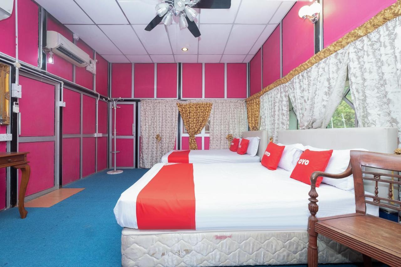 Oyo 89984 Noris Wang Homestay لومو المظهر الخارجي الصورة