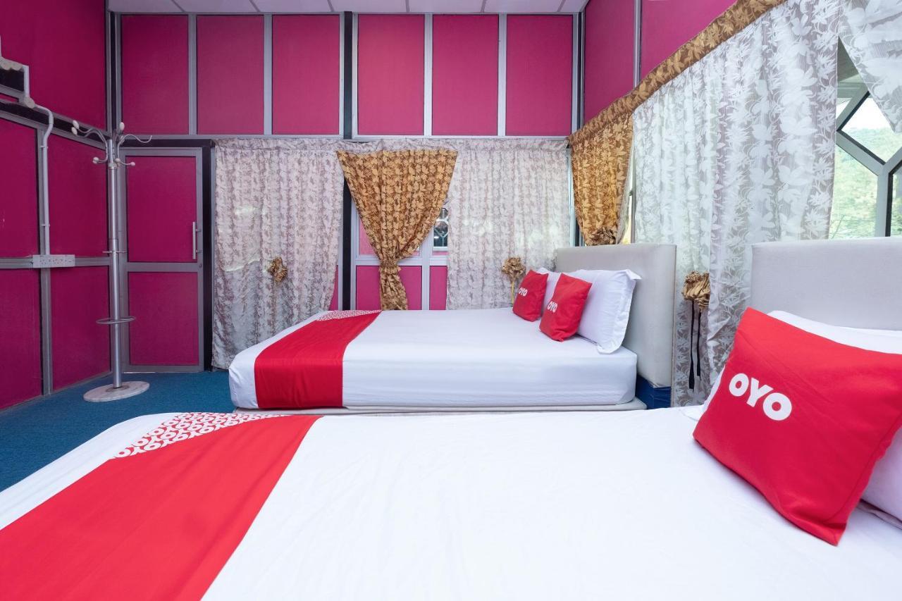Oyo 89984 Noris Wang Homestay لومو المظهر الخارجي الصورة